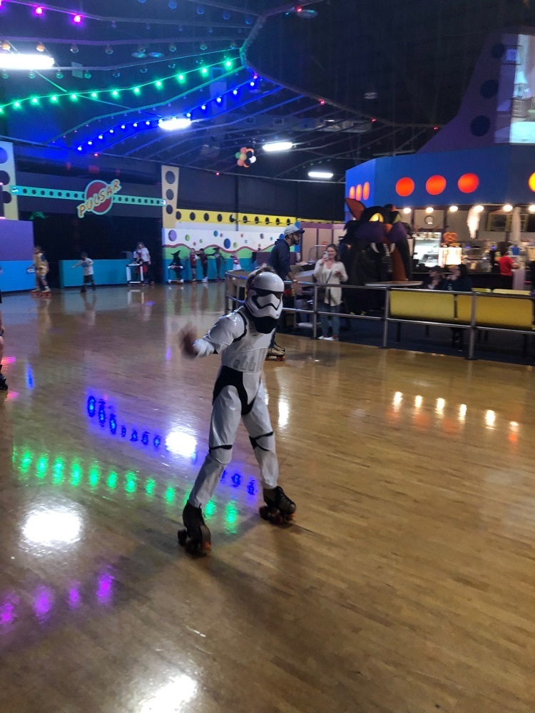 storm trooper skating